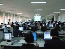 長沙理工大學城南學院計算機與通信工程學院 計算機技術開發教育的實踐與探索